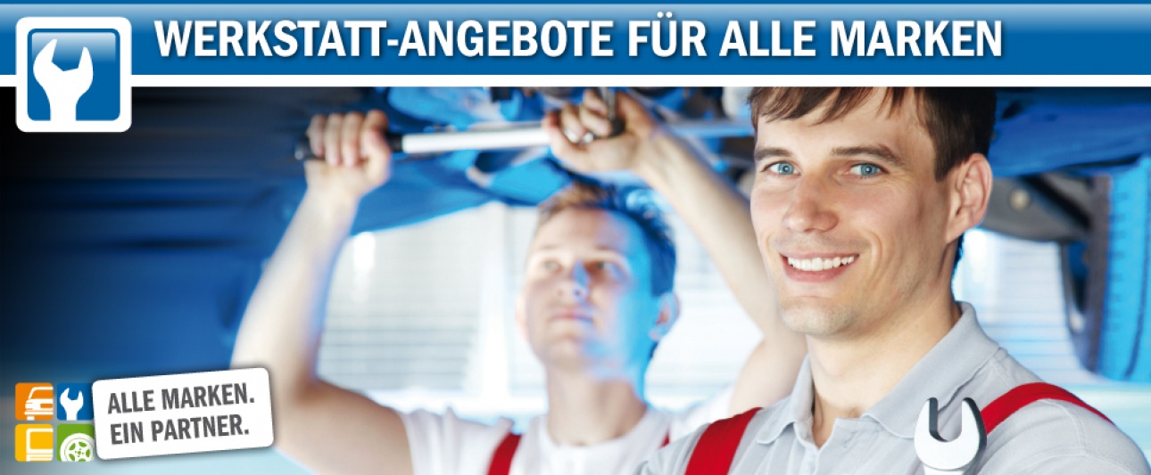 Infobanner für Werkstattangebote für alle Marken mit zwei freundlichen Kfz-Mechatronikern, die am Unterboden eines Autos arbeiten